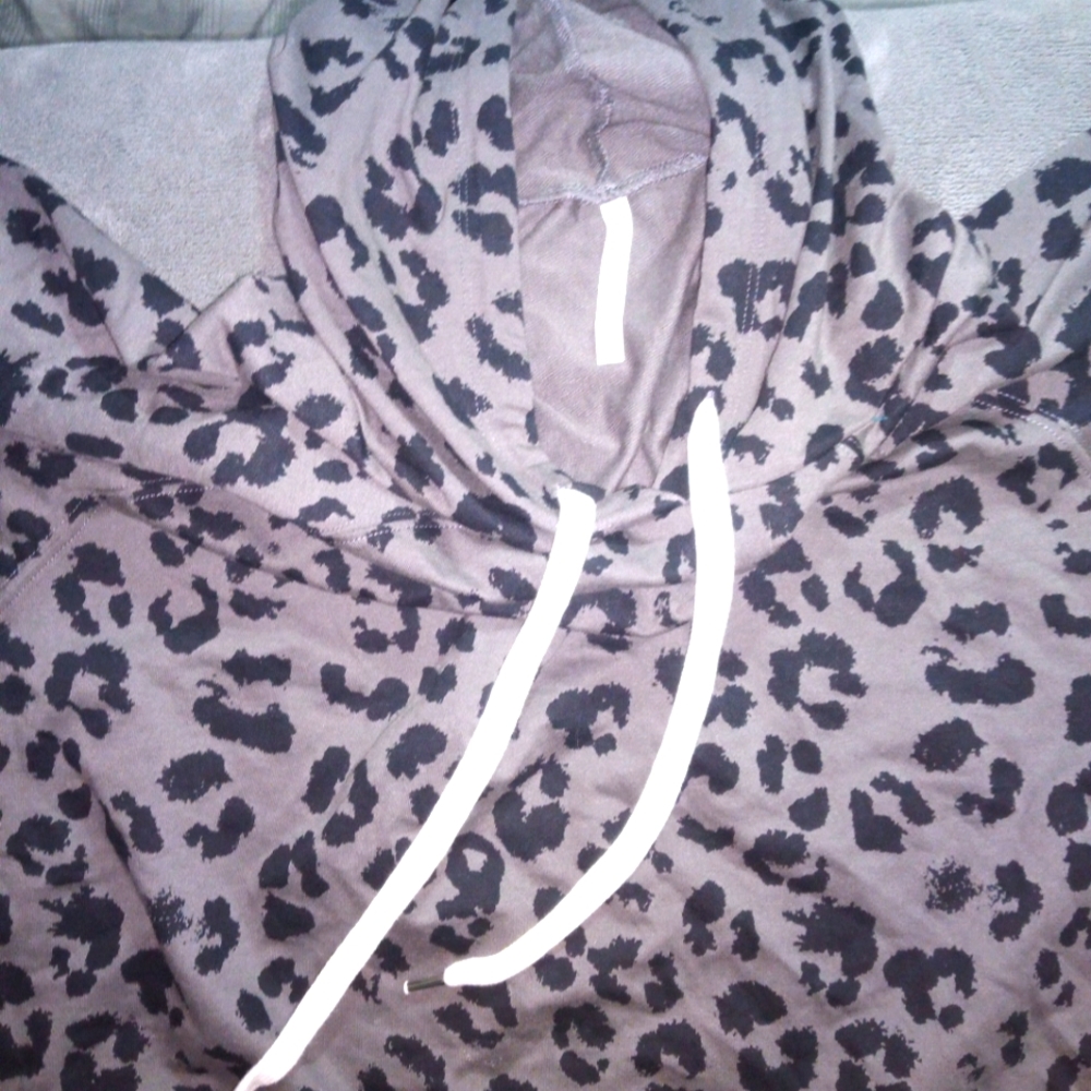 Plus size 3x Hooded sporty summer dress knee length cute leopard and green